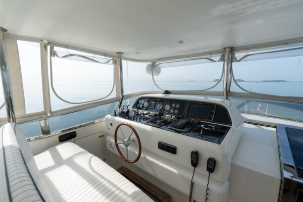 Falcon 102' - Imagen 11
