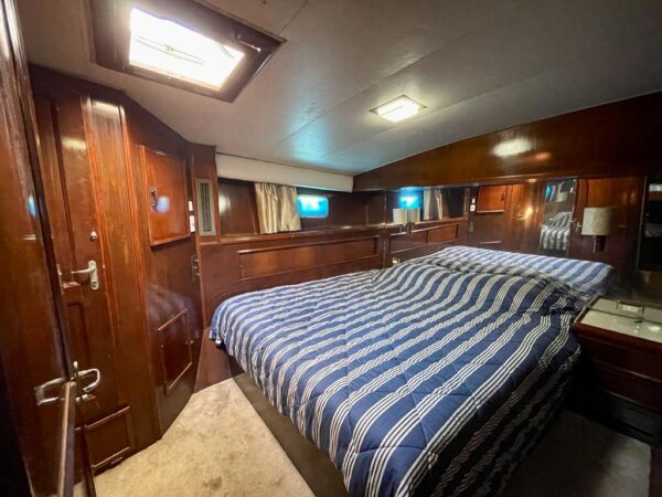 Hatteras 55’ - Imagen 24